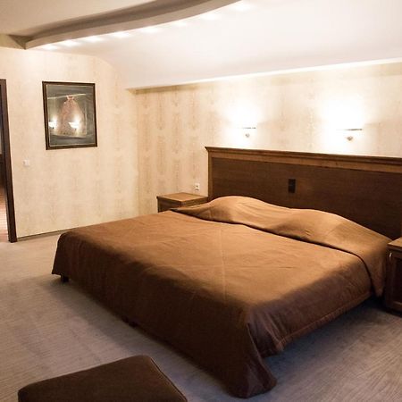 Saulys Hotel Siauliai  Ngoại thất bức ảnh